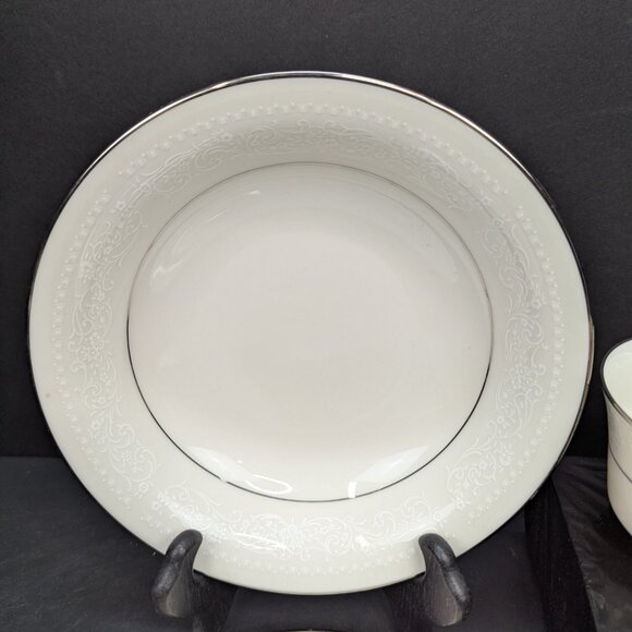 Noritake Ivory China Japan 7565 Sorrento Replacement Pieces Lot of 4 Read - Picture 2 of 10